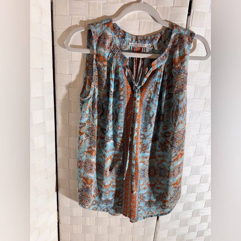 Violet & Claire Sleeveless Blouse - Blue and Orange Pattern